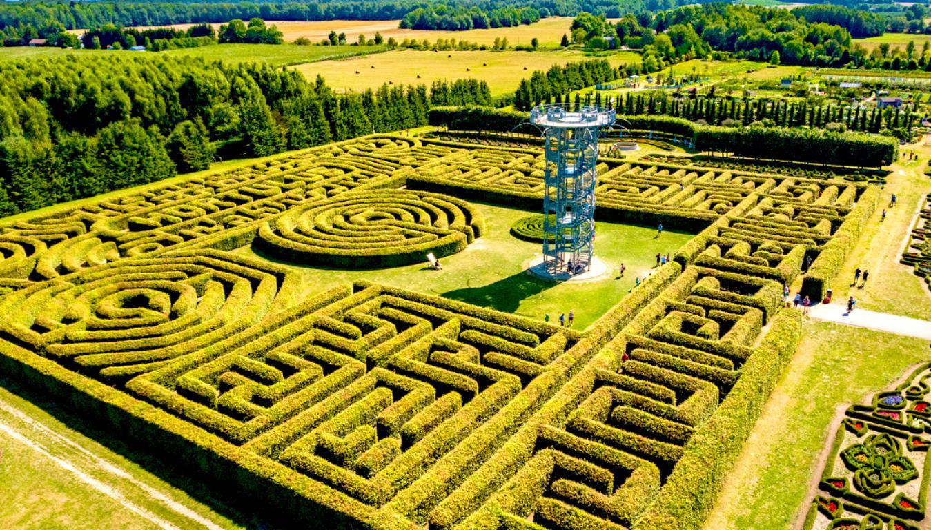 Hortulus Spectabilis Labyrinth